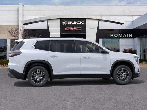 New 2026 GMC Acadia Elevation FWD image 5