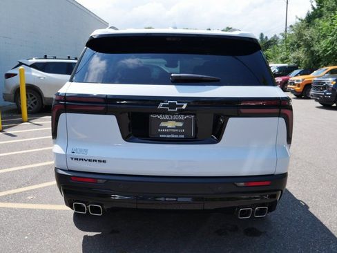 New 2026 Chevrolet Traverse LT w/ Enhanced Driving Package FWD image 6