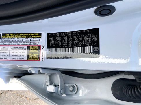 Used 2026 Toyota Camry SE FWD image 36