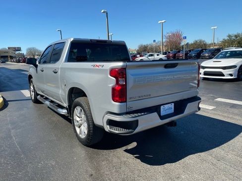 Used 2022 Chevrolet Silverado 1500 Custom image 5