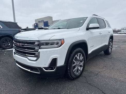 Used 2021 GMC Acadia SLT w/ LPO, Floor Liner Package image 7