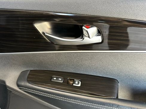 Used 2019 Kia Sorento EX image 20