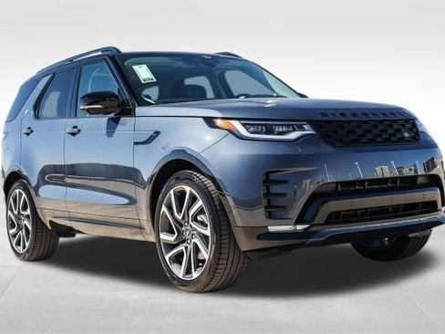 Certified 2025 Land Rover Discovery Dynamic SE AWD/4WD image 3