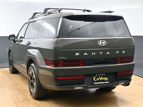 Used 2025 Hyundai Santa Fe SEL FWD image 7