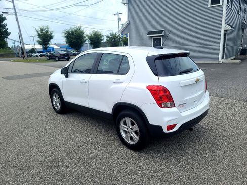 Used 2018 Chevrolet Trax LS image 5