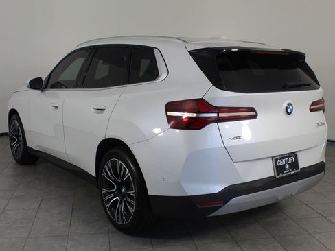 New 2025 BMW X3 xDrive30i w/ Premium Package image 3