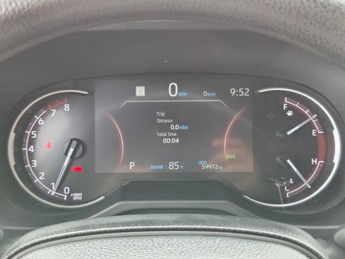 Used 2024 Toyota RAV4 XLE FWD image 30