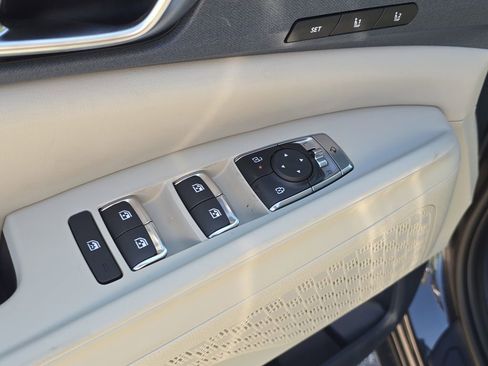 New 2026 Kia Carnival SX image 21