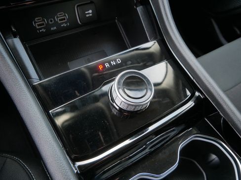Used 2023 Jeep Grand Cherokee L Laredo w/ Luxury Tech Group I AWD/4WD image 29