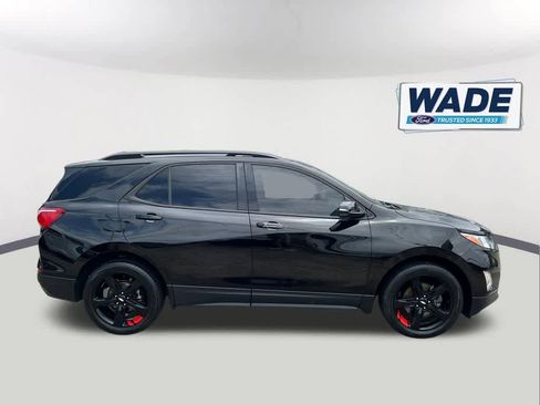 Used 2020 Chevrolet Equinox Premier w/ Premier Redline Edition AWD/4WD image 4