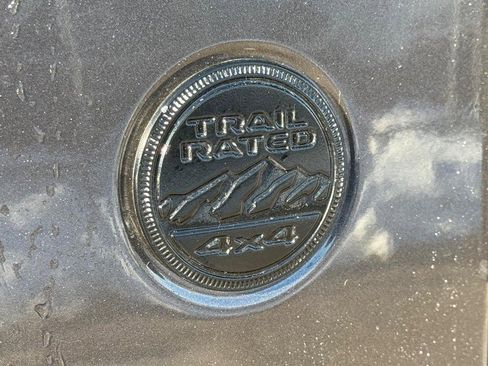 Used 2020 Jeep Wrangler Unlimited Sport image 11