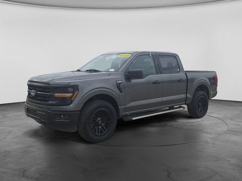 Used 2025 Ford F150 XLT w/ Equipment Group 301A Standard AWD/4WD image 5