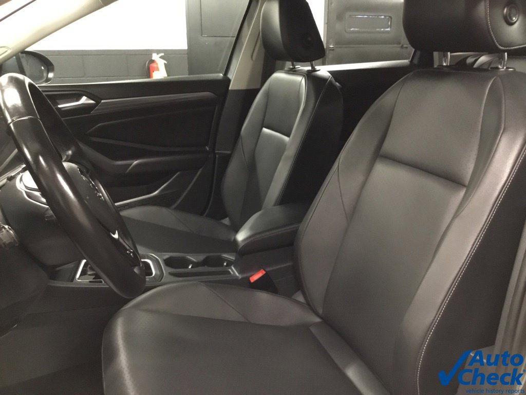 Used 2019 Volkswagen Jetta SEL FWD image 24