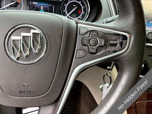 Used 2017 Buick Regal Sport Touring FWD image 15