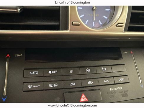 Used 2016 Lexus IS 300 AWD image 40