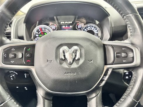 Used 2020 RAM 1500 Big Horn AWD/4WD image 12