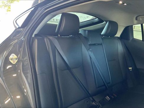 Used 2024 Toyota Prius XLE image 19