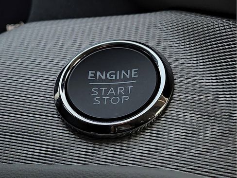 New 2025 Ford Explorer Active w/ Active Comfort Package image 17