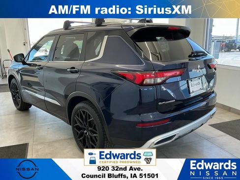 Used 2022 Mitsubishi Outlander SE AWD/4WD image 6