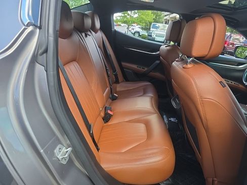 Used 2016 Maserati Ghibli S Q4 AWD/4WD image 35