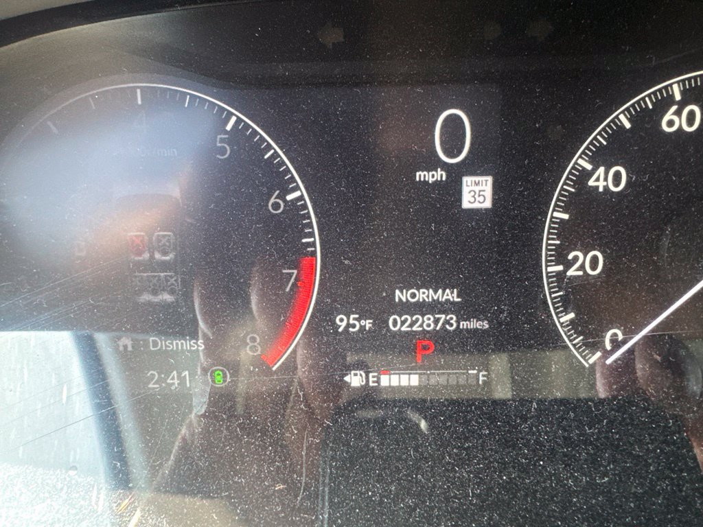 Used 2024 Honda HR-V EX-L image 8