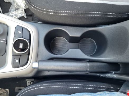 New 2026 Hyundai Venue SEL image 24