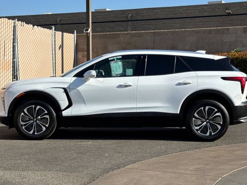 Used 2024 Chevrolet Blazer EV LT AWD/4WD image 7