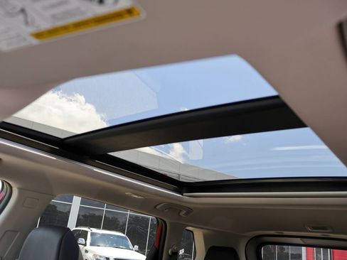 New 2026 Nissan Rogue SV FWD image 9