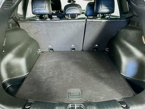 Used 2024 Jeep Compass Limited image 36