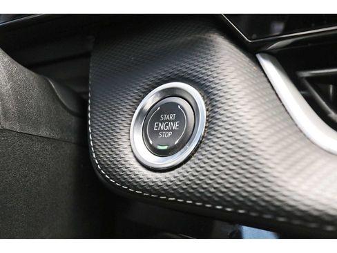 Used 2026 Chevrolet Equinox LT FWD image 26