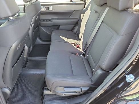 New 2026 Hyundai Santa Fe SE image 18