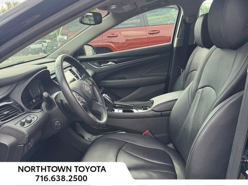 Used 2019 Buick LaCrosse Essence w/ Sun and Shade Package AWD/4WD image 11