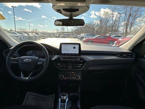 Used 2023 Ford Escape Active w/ Cold Weather Package image 27