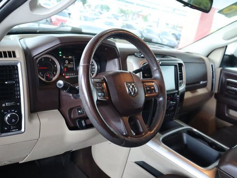 Used 2016 RAM 3500 Big Horn RWD image 15