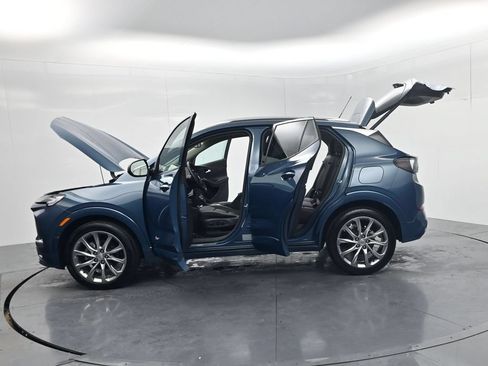 Used 2024 Buick Encore GX Avenir w/ Avenir Convenience Package FWD image 70