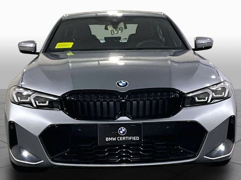 Used 2026 BMW 330i xDrive Sedan w/ M Sport Package AWD/4WD image 3
