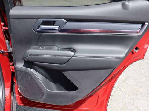 New 2026 GMC Terrain Elevation w/ Elevation Premium Package FWD image 21