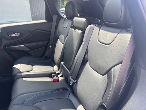 Used 2021 Jeep Cherokee Limited w/ Elite Package AWD/4WD image 20