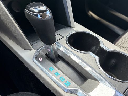 Used 2016 Chevrolet Equinox LS image 25