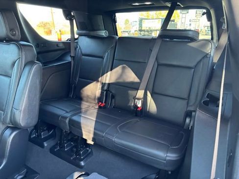 Certified 2025 GMC Yukon Denali image 30