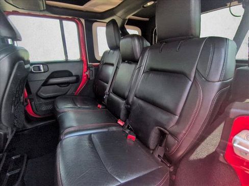 Certified 2024 Jeep Wrangler Unlimited Rubicon 4xe AWD/4WD image 17