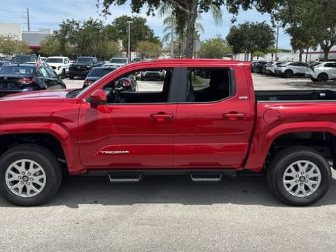 Used 2026 Toyota Tacoma SR5 RWD image 4