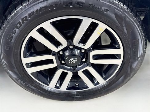 Used 2019 Toyota 4Runner Limited RWD image 40