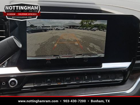 Used 2025 GMC Sierra 1500 SLT AWD/4WD image 17