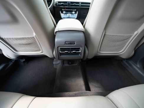 Used 2022 Lincoln Corsair Reserve w/ Equipment Group 201A AWD/4WD image 22