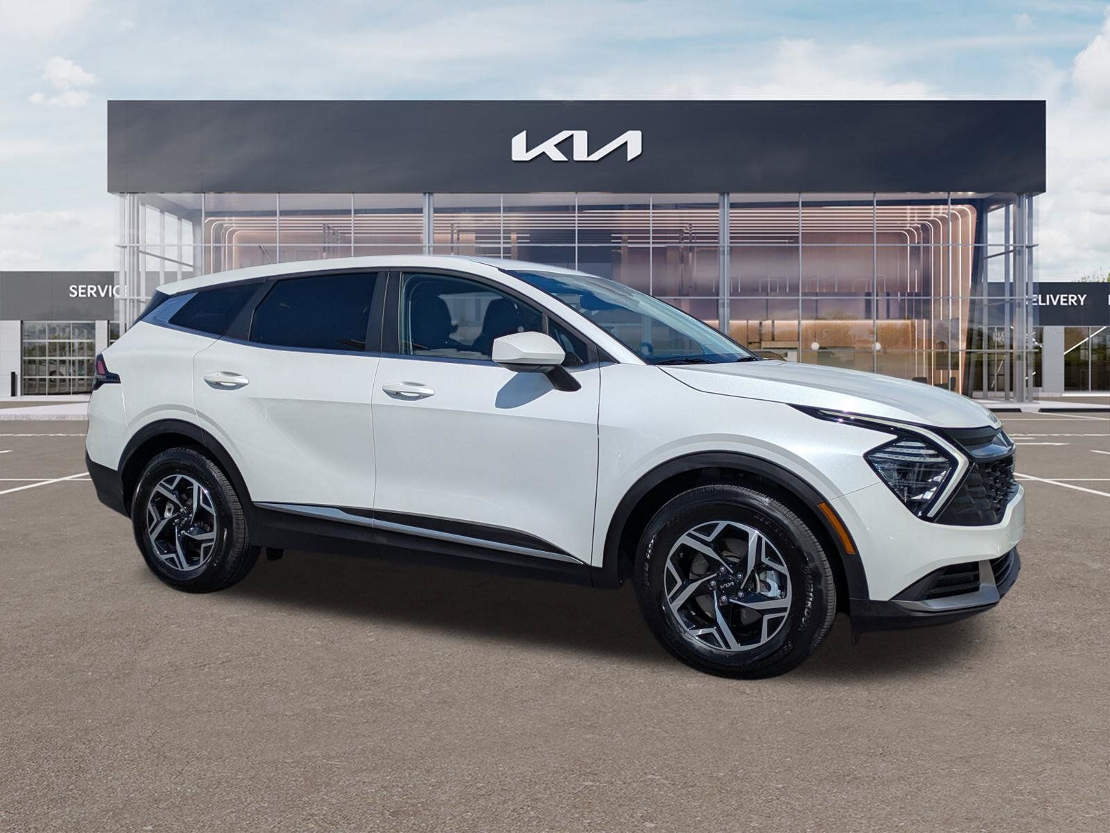 Certified 2024 Kia Sportage LX FWD image 2