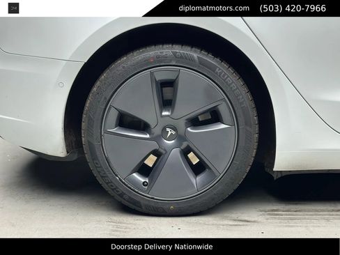 Used 2022 Tesla Model 3 image 35