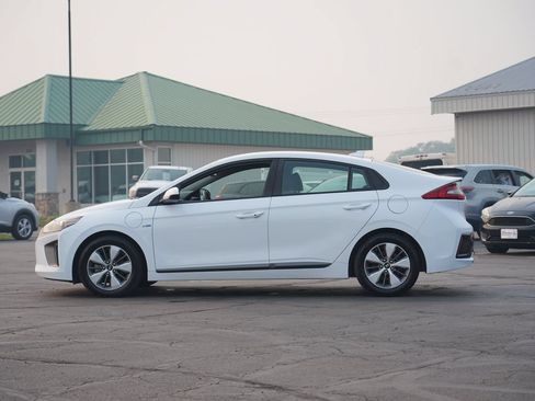 Used 2019 Hyundai Ioniq Plug-In Hybrid FWD image 6