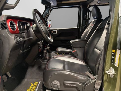 Used 2021 Jeep Wrangler Unlimited Rubicon w/ Uconnect 4C Nav & Sound Group AWD/4WD image 16