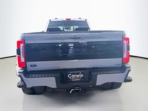 New 2026 Ford F450 Platinum w/ FX4 Off-Road Package image 6